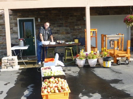 Apple Cider Pressing