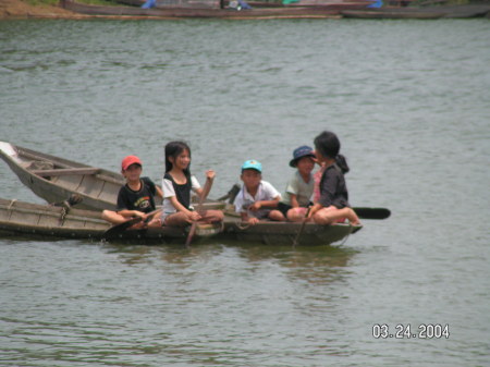 canoeing in Dong Ha