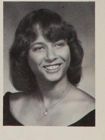 Linda Davies's Classmates® Profile Photo