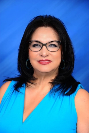 Cynthia Davis-Medel's Classmates® Profile Photo