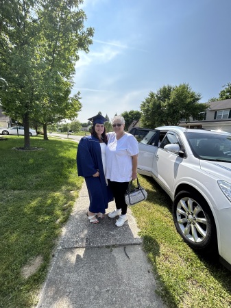 Carolyn Roberts' Classmates profile album