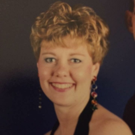 Lisa Jones' Classmates profile album