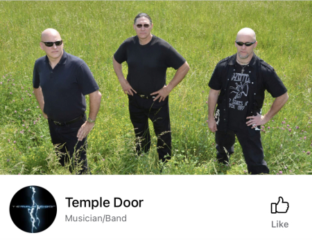 Bob on the right in Temple Door Band