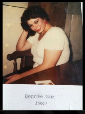 Bonnie Burgit-Goulding's Classmates profile album