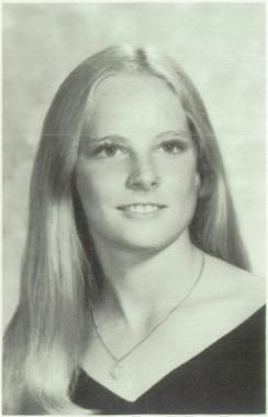 Mary Ellen Pierce's Classmates profile album