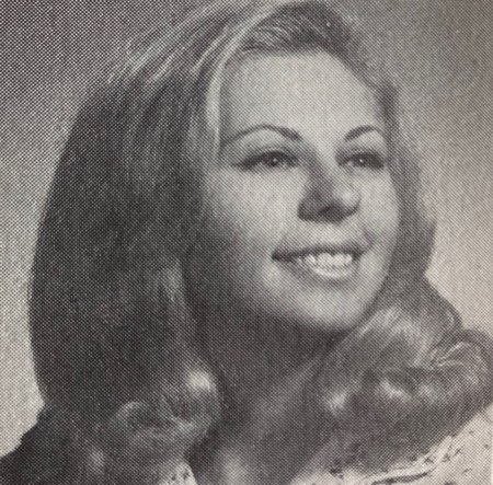 Diane Hart's Classmates profile album