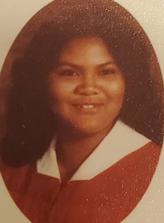 Michelle Burgos Neal's Classmates profile album