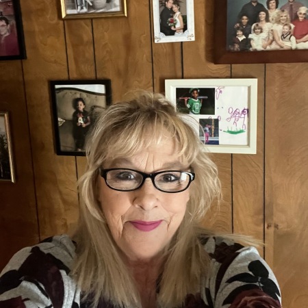 Sandra Toombs's Classmates® Profile Photo