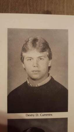 Jennifer Cummins' Classmates profile album