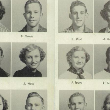 Patricia Hammons' Classmates profile album