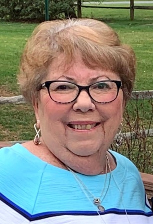 Dianne Nesbitt's Classmates® Profile Photo