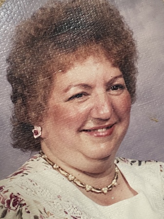 Linda Jankowski's Classmates® Profile Photo