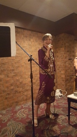 Jeannie Jones' album, Performance