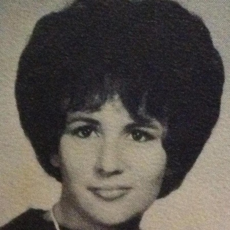 linda jarvis' Classmates profile album