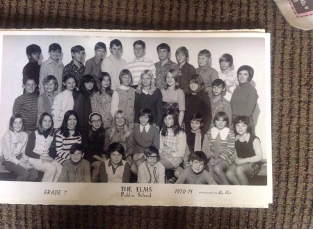 Wendy Roe's Classmates profile album