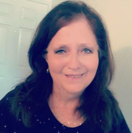 Lorraine Richter's Classmates® Profile Photo