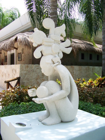 Sculpture at Mexican resort