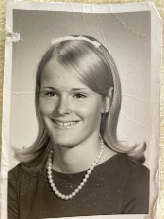 Mary Beth Cenkner's Classmates profile album