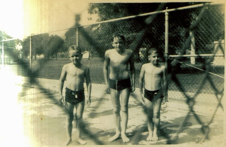 Covina Plunge, circa 1945