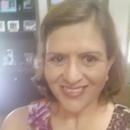 lupe rosales's Classmates® Profile Photo