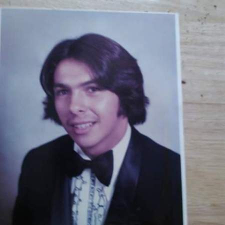 Ralph Gonzales' Classmates profile album