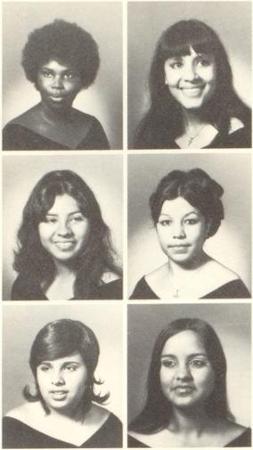 Yolanda Ortiz's Classmates profile album