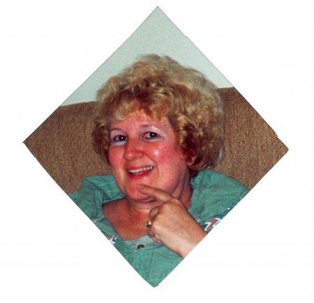 Suzanne Smith's Classmates® Profile Photo