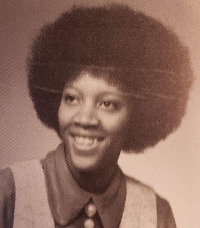 Brenda Edwards' Classmates profile album