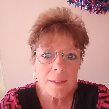 Karen Biddle's Classmates® Profile Photo