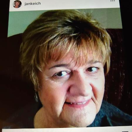 Janice Eichberg's Classmates® Profile Photo