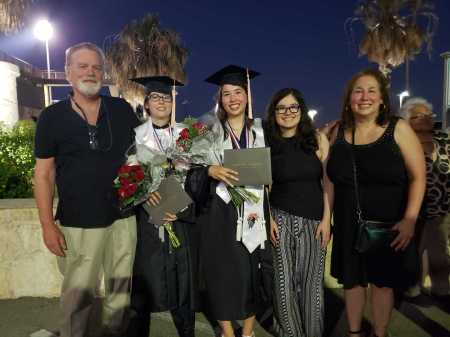 Alessandra and Madelyn graduation 06/2021