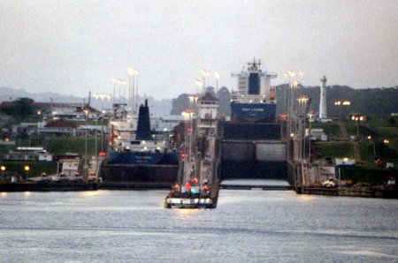 PANAMA CANAL 2005