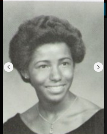 Sandra Oliver's Classmates® Profile Photo