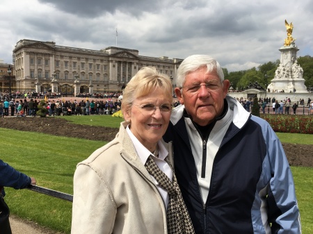 Barry and Margaretanne Buckingham Palace 2016