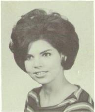 Lynn Bellisario's Classmates profile album