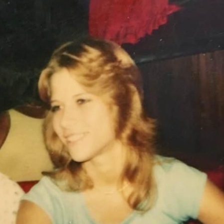 Deborah Allen's Classmates profile album