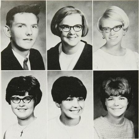 Robert Swanson's Classmates profile album