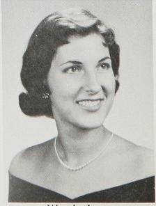 Wanda Molinari's Classmates profile album