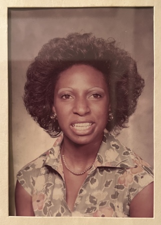 Wanda Locke's Classmates profile album