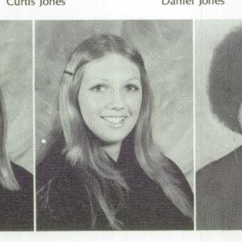 Karen Dodson's Classmates profile album