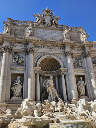 Trevi Fountains 