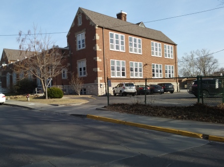 Robert E. Lee Elementary Building