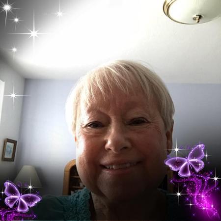 Linda Moore's Classmates® Profile Photo