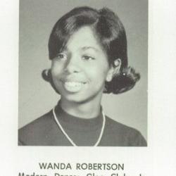 Wanda Robertson's Classmates profile album