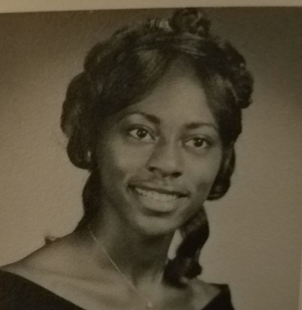 Bobbi Williams' Classmates profile album