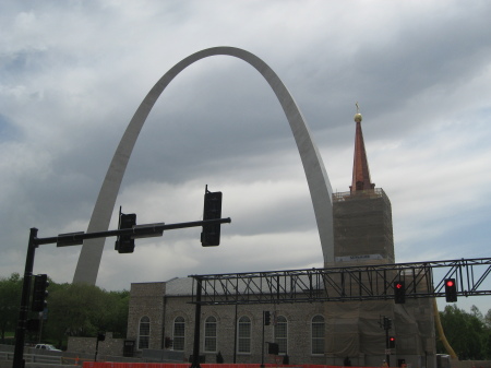 GATE WAY TO THE WEST