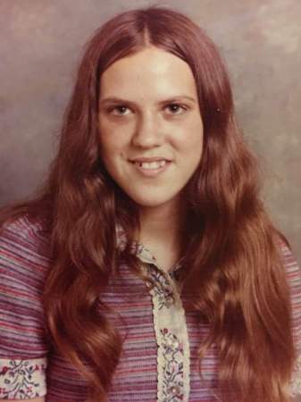 Lisa Tuttle's Classmates profile album