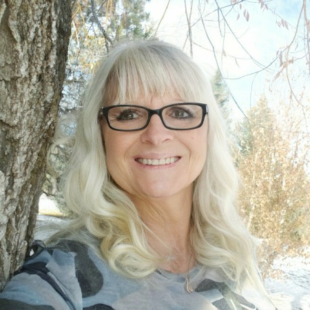 Cathy Davis's Classmates® Profile Photo