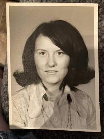 Becky Shuler-henson's Classmates profile album