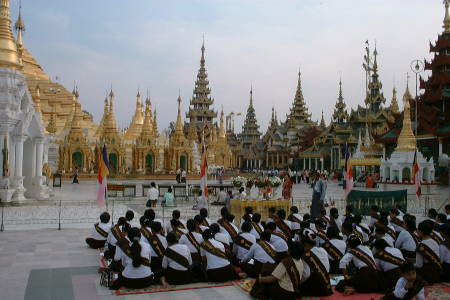 2004 Shwedagon Pagoda, Yangon, Myanmar